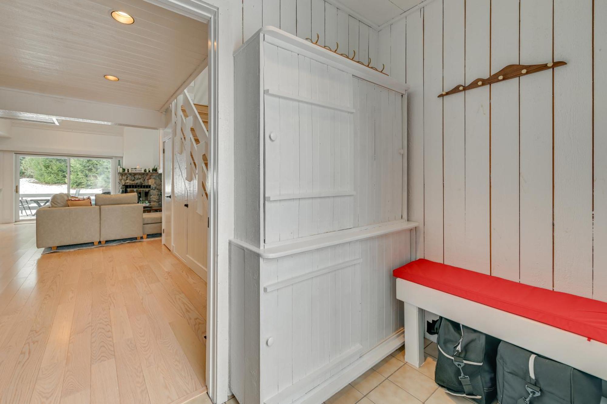 Walk To Ski Lift Family-Friendly Windham Townhome Экстерьер фото