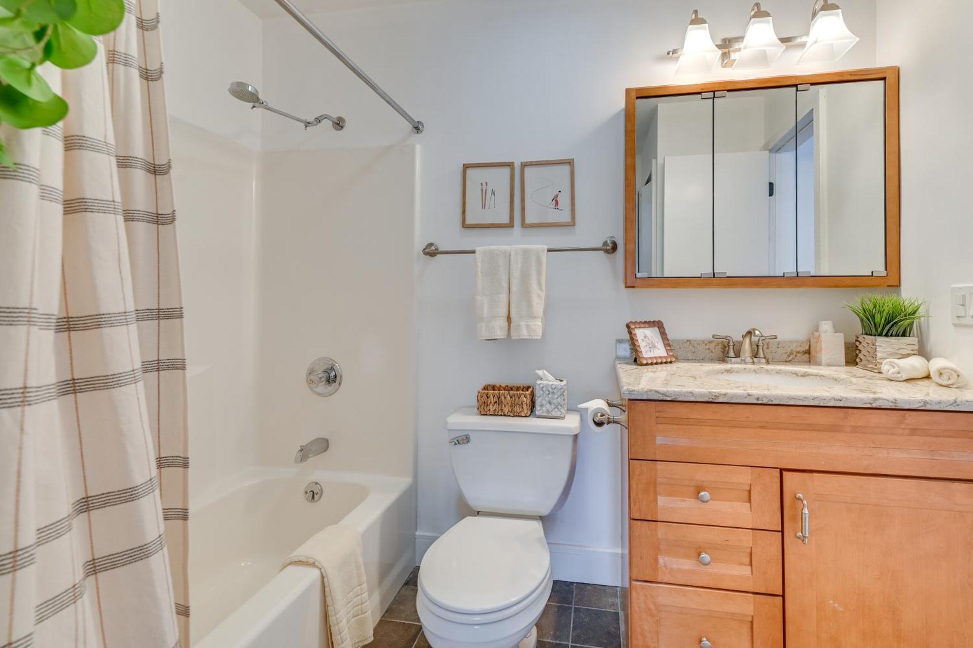 Walk To Ski Lift Family-Friendly Windham Townhome Экстерьер фото